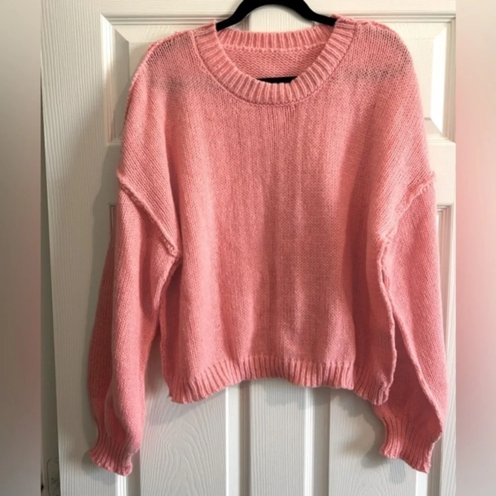 SHEIN Soft Pink Crew Neck Sweater. NEW